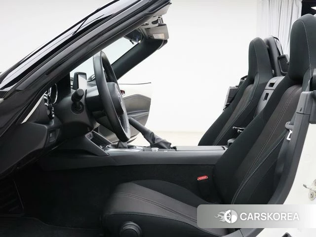 Mazda MX-5 2022 Белый из Китая, фото 6