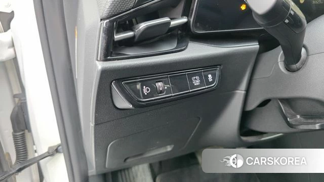 Kia Di Ol Nu Niro 2022 Белый из Кореи, фото 6