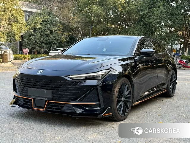 Chang'an UNI-V 2022 Черный из Китая, фото 6
