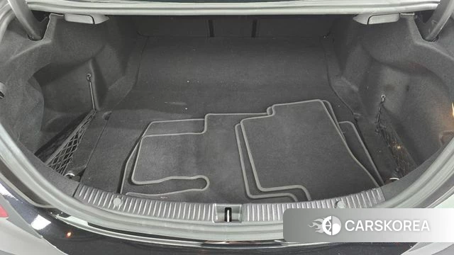 Mercedes-Benz C-Class W205 2018 Черный из Кореи, фото 6