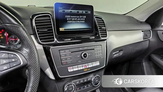 Mercedes-Benz GLE - Class W166 2018 Белый из Кореи, фото 6