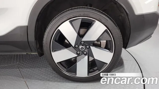 Volvo C40 Richards 2022 Белый из Кореи, фото 6