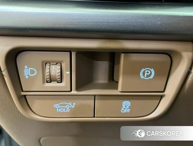 Hyundai Grandeur (GN7) 2023 Серебристо-серый из Кореи, фото 6