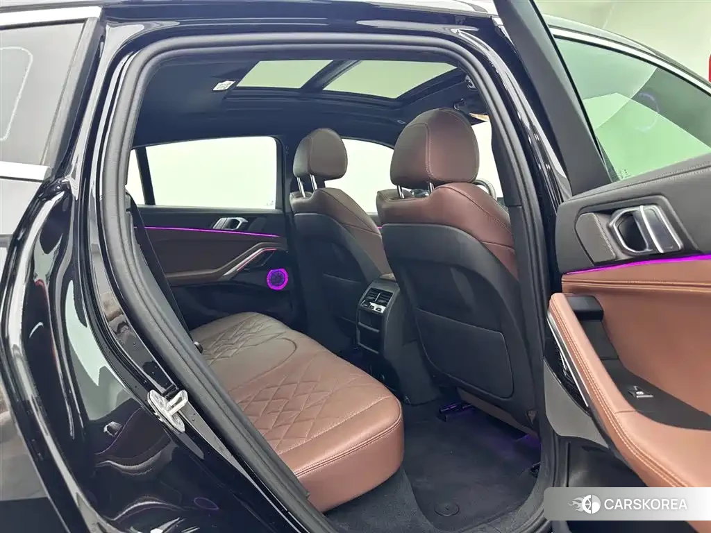 BMW X6 2025 Черный из Китая, фото 6