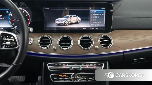 Mercedes-Benz E-Class W213 2020 Серебряный из Кореи, фото 6