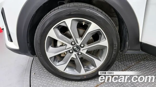 Kia Stonic id 2689718 из Кореи 6