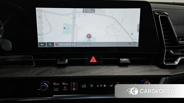 Kia Sportage 5th Generation 2023 Белый из Кореи, фото 6
