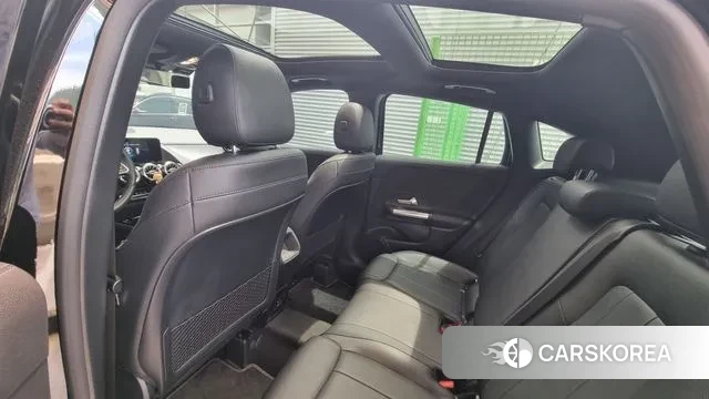 Mercedes-Benz GLA - Class H247 2021 Черный из Кореи, фото 6