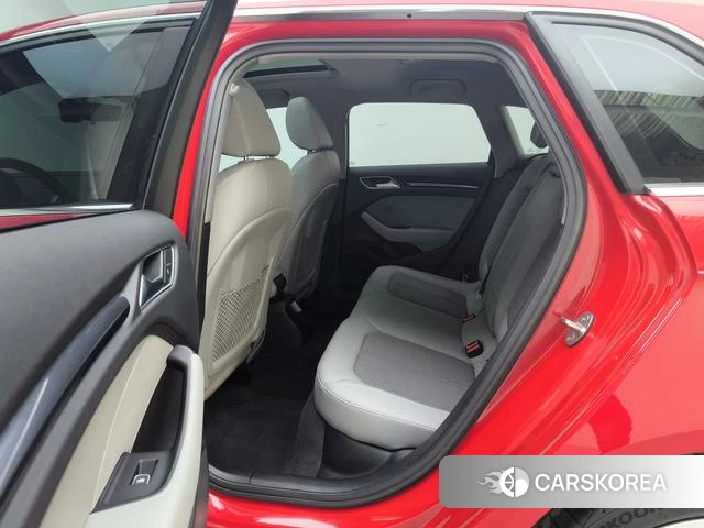 Audi A3 2021 Красный из Китая, фото 6