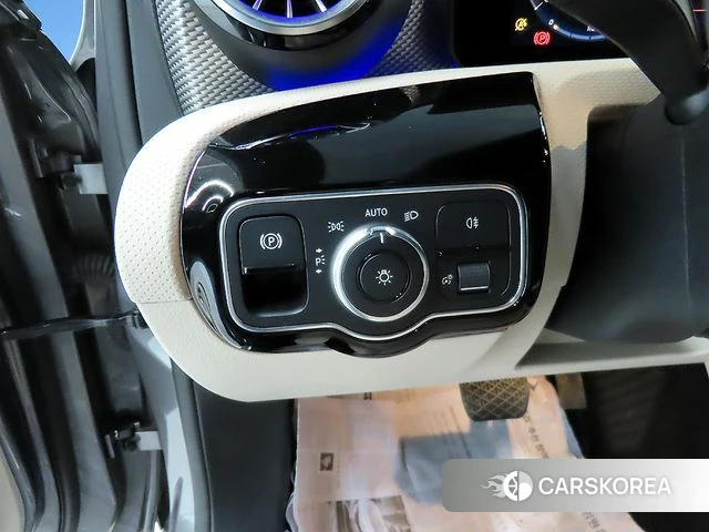 Mercedes-Benz A-Class W177 2021 Серый из Кореи, фото 6