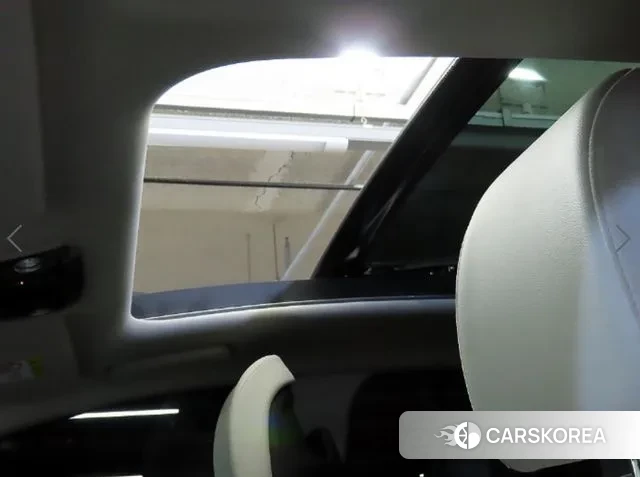 Kia Sportage 5th Generation Hybrid 2023 Белый из Кореи, фото 6