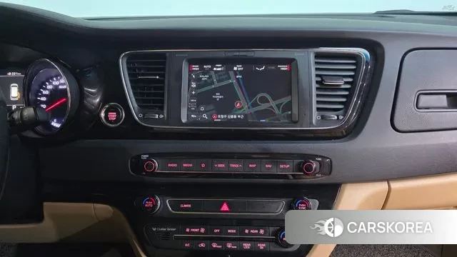 Kia The New Carnival 2018 Белый из Кореи, фото 6