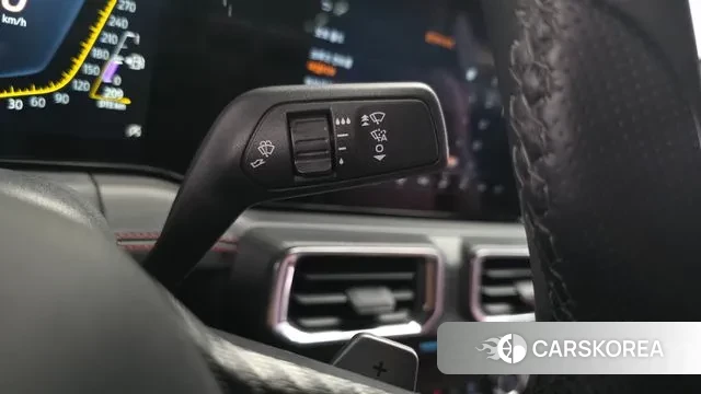 Ford Mustang 7th Generation 2024 Белый из Кореи, фото 6