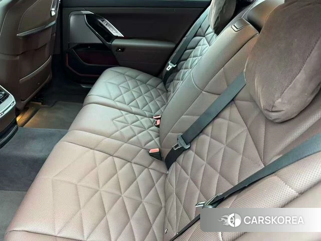 BMW 7 series 2025 Синий из Китая, фото 6