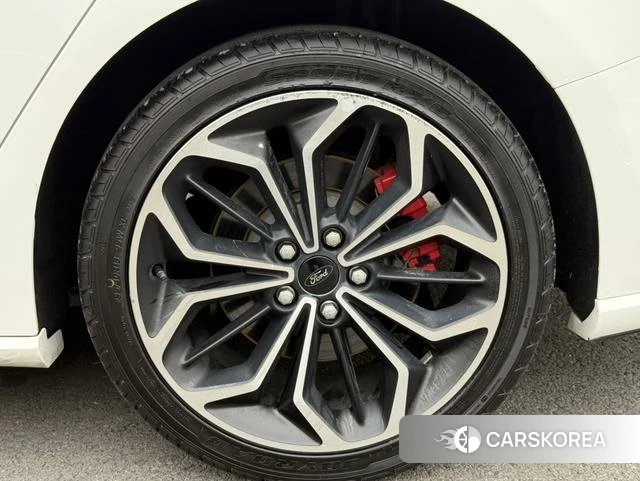 Ford Fox 2022 Белый из Китая, фото 6