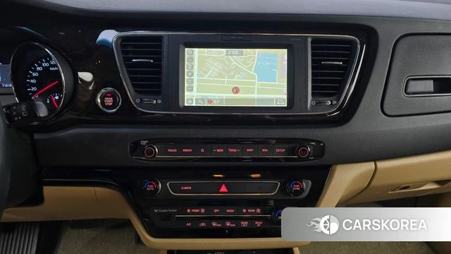 Kia The New Carnival 2018 Белый из Кореи, фото 6