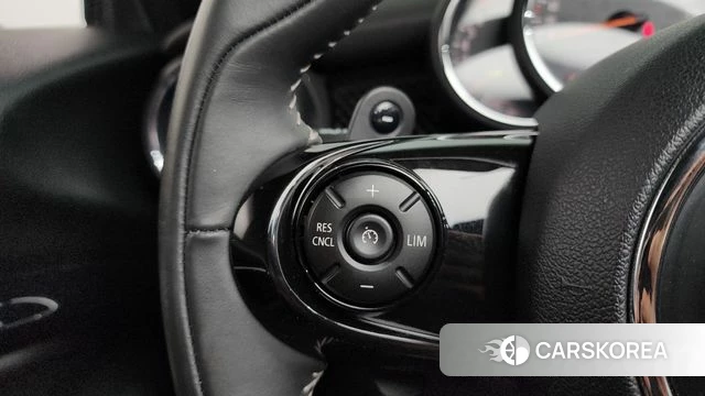 Mini Cooper S Convertible 2019 Серый из Кореи, фото 6