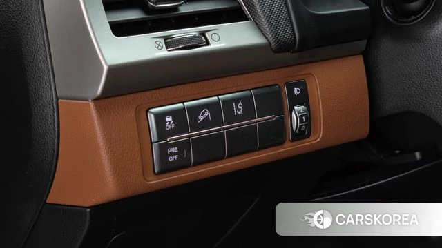 Ssangyong Rexton Sports Cannes 2019 Черный из Кореи, фото 6