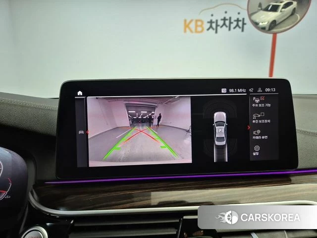 BMW 5 Series (G30) 2020 Белый из Кореи, фото 6