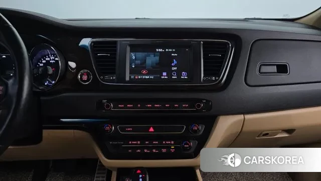 Kia The New Carnival 2019 Белый из Кореи, фото 6
