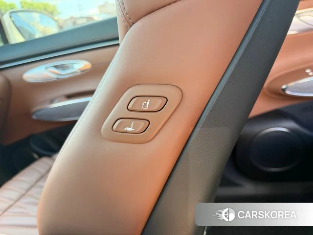 Genesis GV70 2023 Белый из Кореи, фото 6