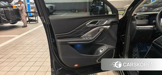 Red flag HS7 PHEV 2024 Черный из Китая, фото 6