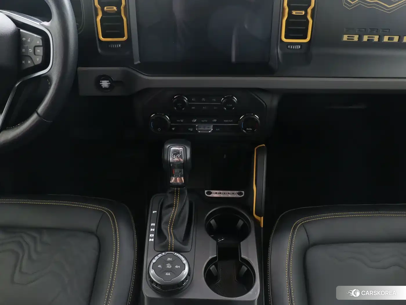 Ford Mustang 2024 Черный из Китая, фото 6