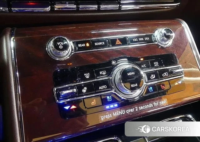 Lincoln Aviator 2nd generation 2022 Черный из Кореи, фото 6