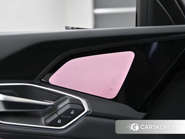 Audi e-Tron 2022 Синий из Кореи, фото 6