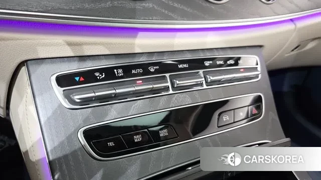 Mercedes-Benz E-Class W213 2021 Белый из Кореи, фото 6