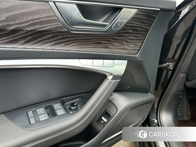 Audi A6L 2025 Черный из Китая, фото 6