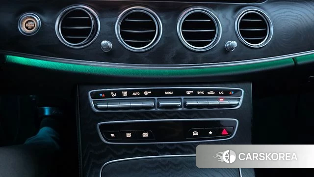 Mercedes-Benz E-Class W213 2021 Белый из Кореи, фото 6