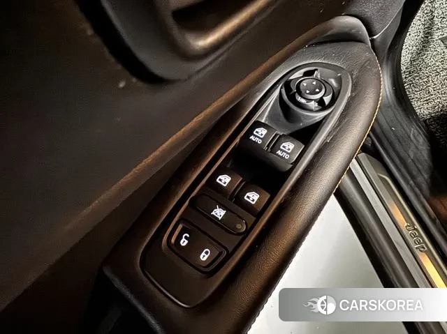 Jeep Compass 2nd Generation 2021 Серый из Кореи, фото 6