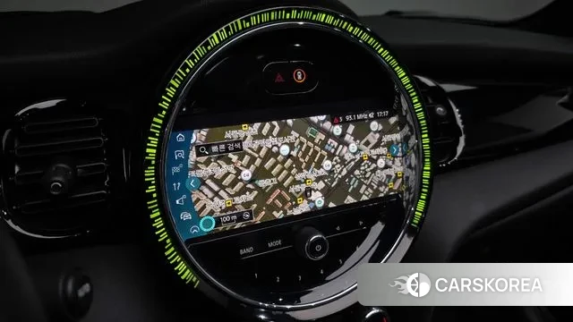 Mini Cooper Convertible 2021 Жемчужный цвет из Кореи, фото 6