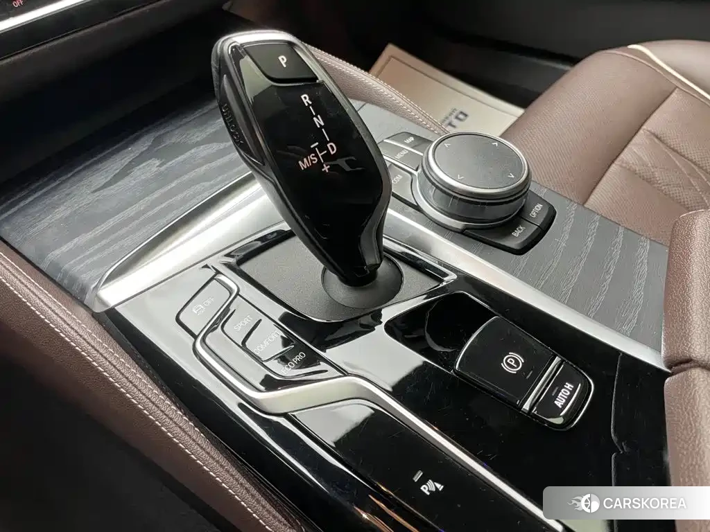 BMW 5 series 2021 Белый из Китая, фото 6