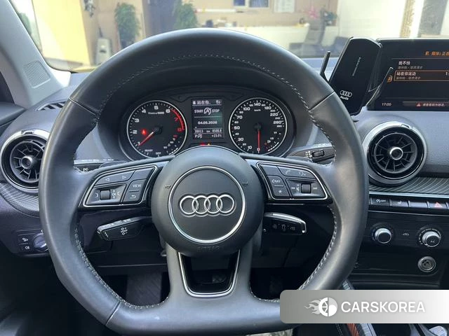 Audi Q2L 2022 Синий из Китая, фото 6