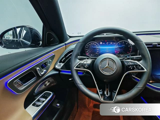 Mercedes-Benz E-class id 3895951 из Китая 6