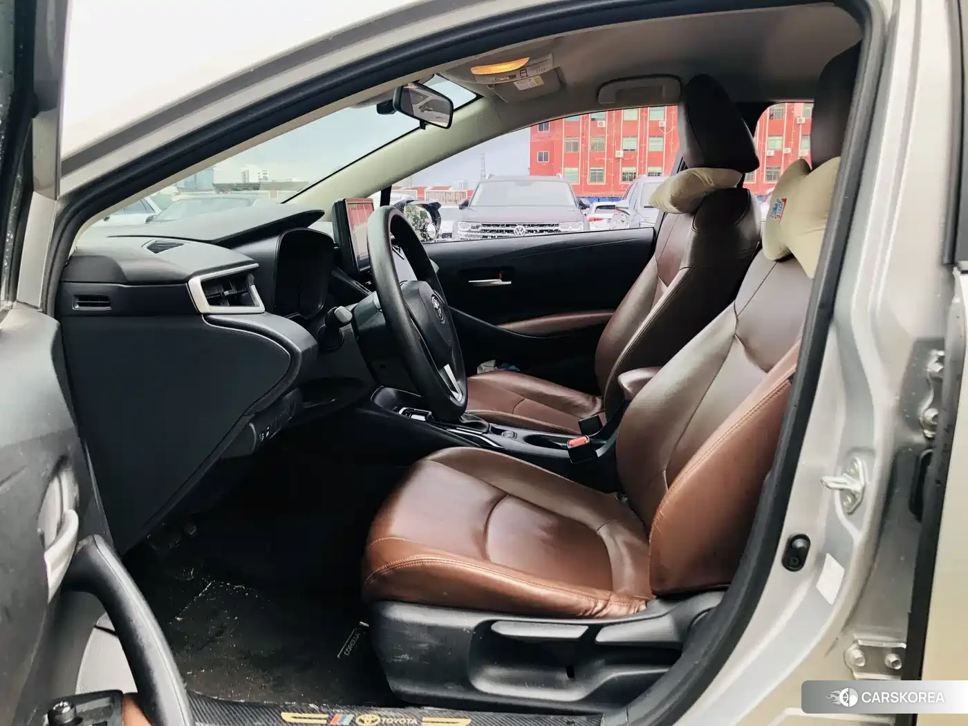Toyota Corolla 2023 Silver/gray из Китая, фото 6