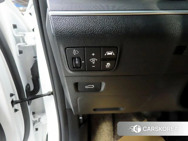 Kia K5 3rd generation 2023 Белый из Кореи, фото 6