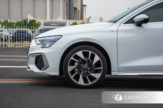 Audi A3 2024 Белый из Китая, фото 6