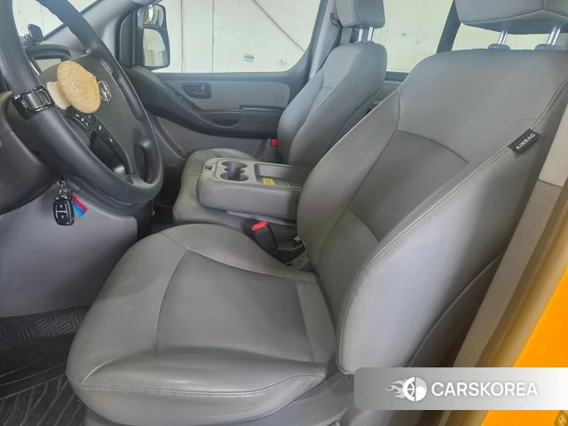 Hyundai The New Grand Starex 2020 Желтый из Кореи, фото 6