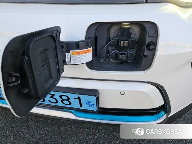 Kia Soul Booster EV 2020 Белый из Кореи, фото 6