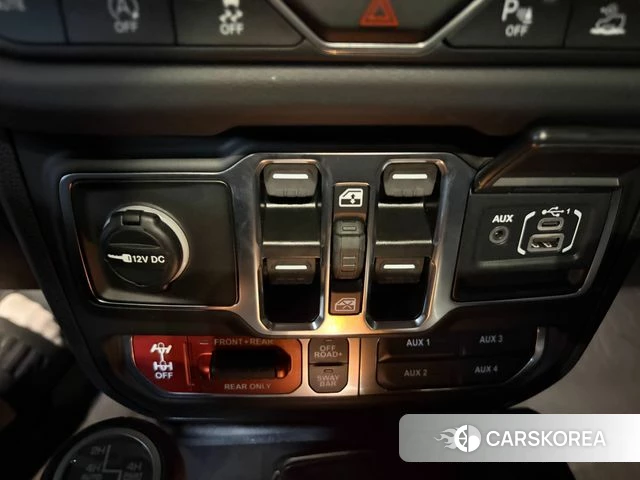 Jeep Wrangler (JL) 2025 Черный из Кореи, фото 6