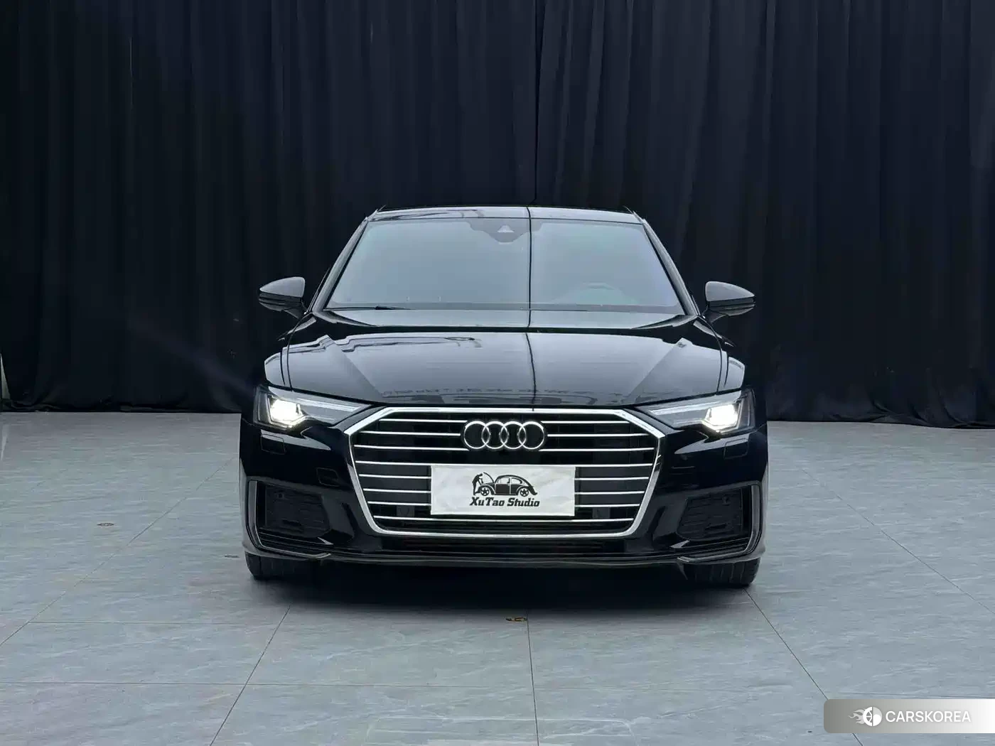 Audi A6L 2019 Silver/gray из Китая, фото 6