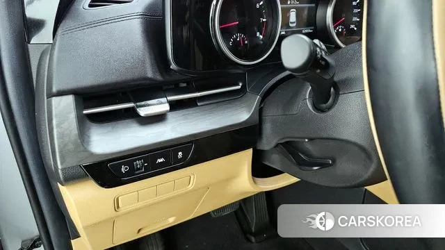 Kia Carnival 4th generation 2020 Серебряный из Кореи, фото 6