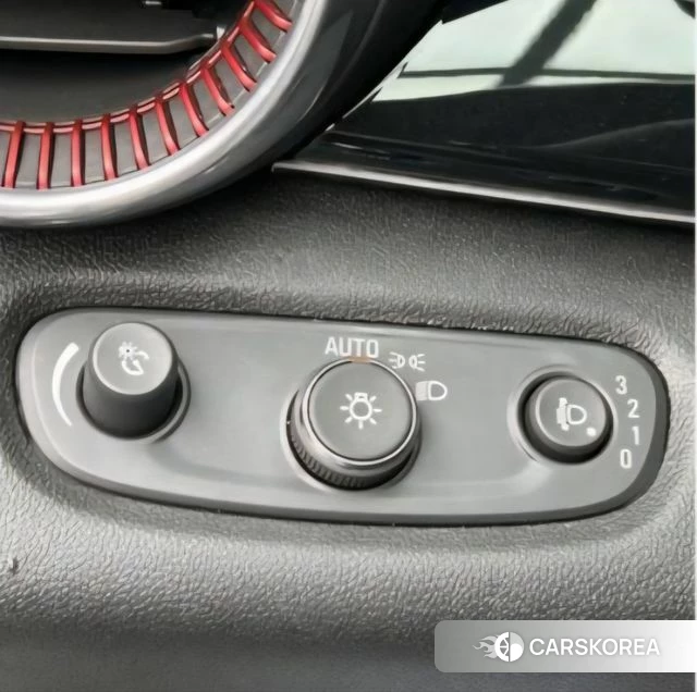 Chevrolet (GM Daewoo) Trax Crossover 2023 Светло-зеленый из Кореи, фото 6