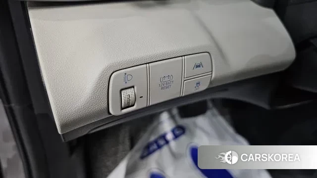 Hyundai Avante Hybrid (CN7) 2022 Серебристо-серый из Кореи, фото 6