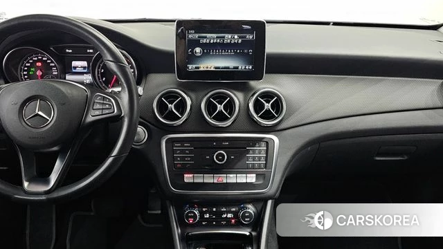 Mercedes-Benz GLA-Class X156 2019 Белый из Кореи, фото 6
