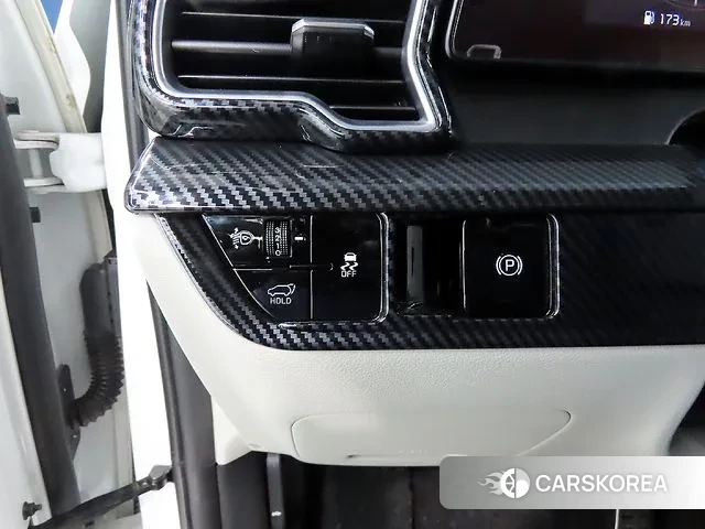 Kia Sportage 5th Generation 2021 Белый из Кореи, фото 6