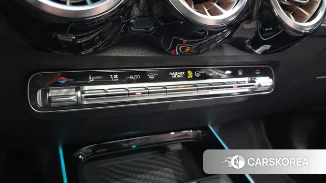 Mercedes-Benz EQB X243 2023 Белый из Кореи, фото 6